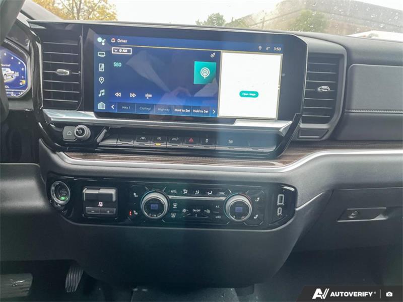 chevrolet Silverado 1500 2025 - 16