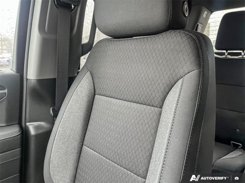 chevrolet Silverado 1500 2025 - 17