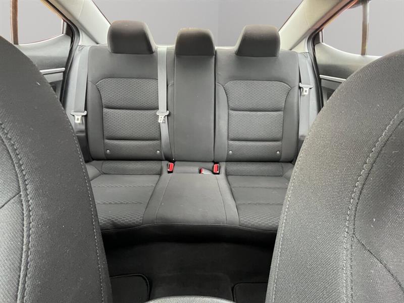 hyundai Elantra 2020 - 23