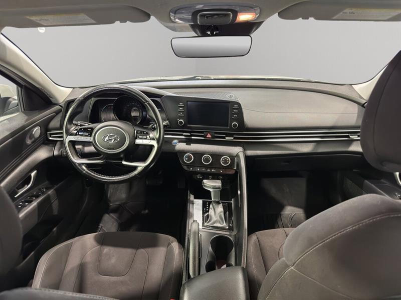 hyundai Elantra 2021 - 16