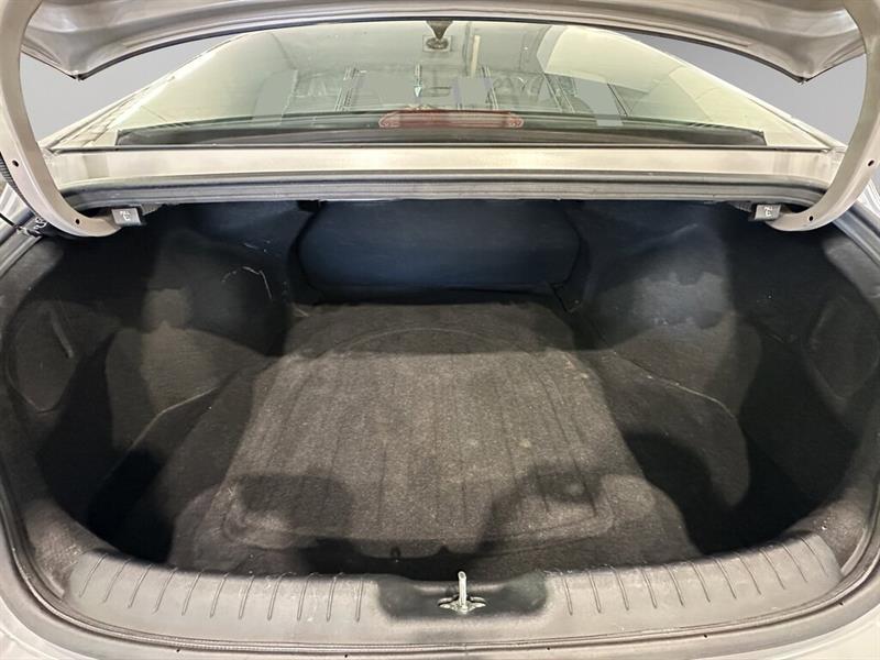 hyundai Elantra 2021 - 25