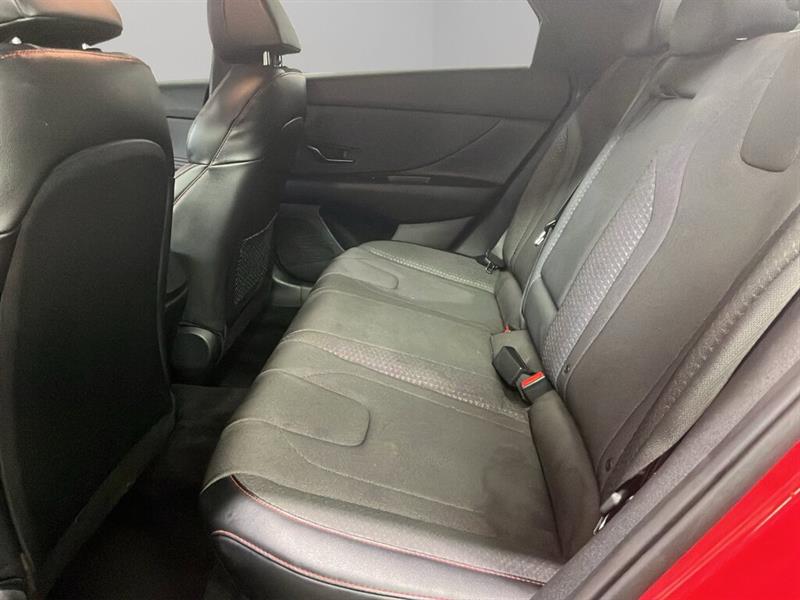 hyundai Elantra 2022 - 21