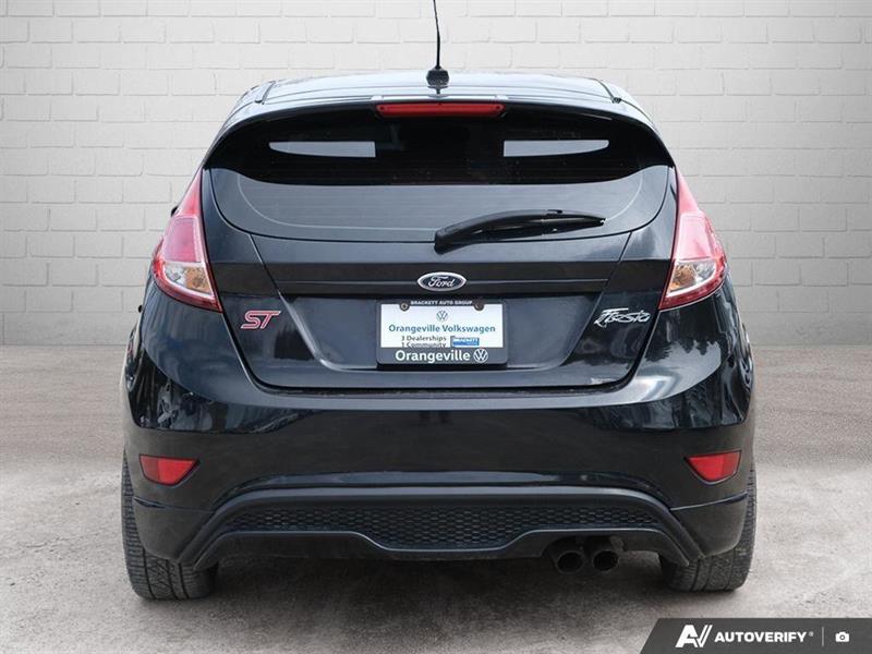 ford Fiesta 2015 - 5