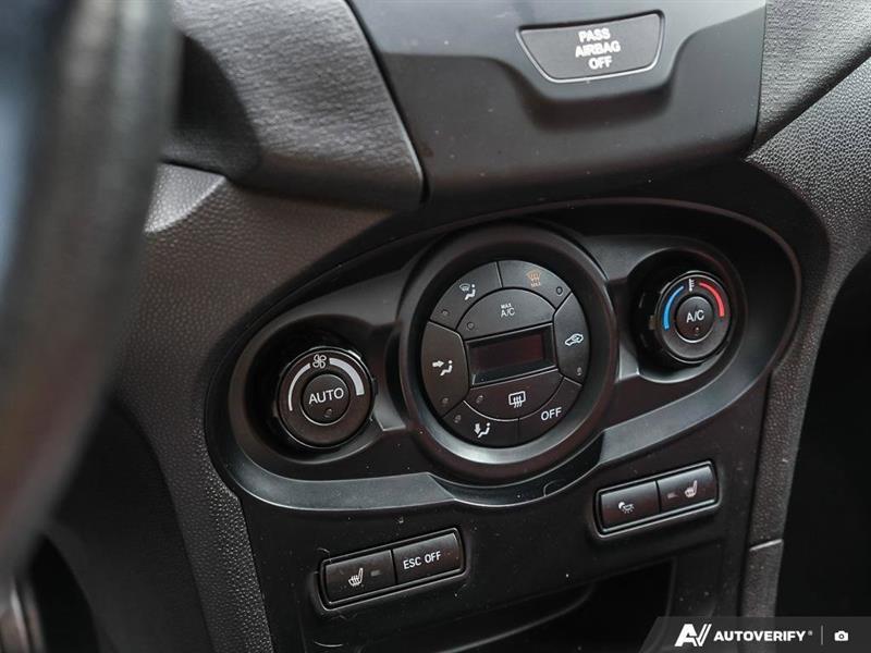 ford Fiesta 2015 - 20