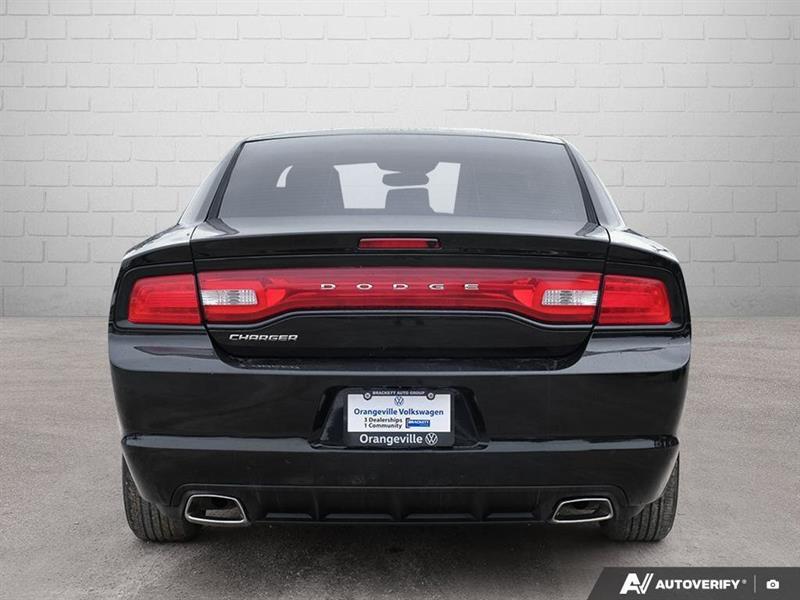 Dodge Charger 5