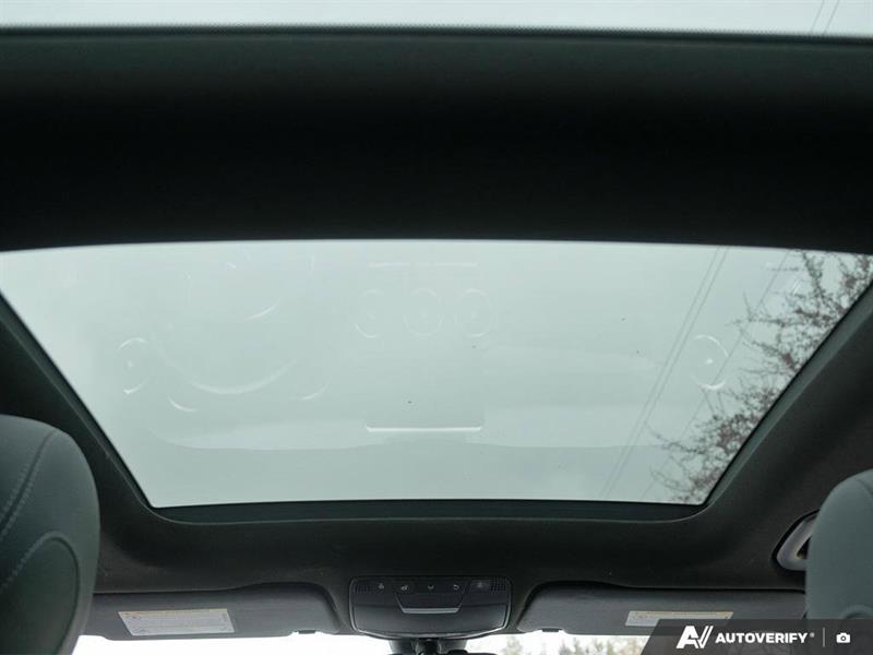 Mercedes-Benz GLC 26