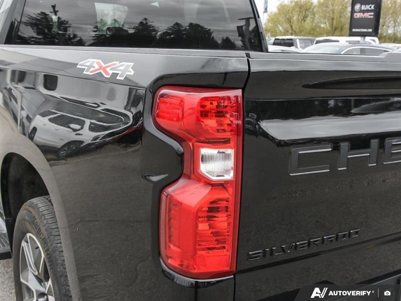 Chevrolet Silverado 1500 15