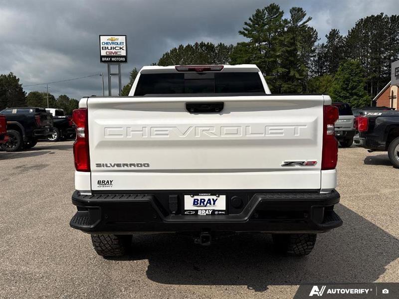 chevrolet Silverado 1500 2023 - 4