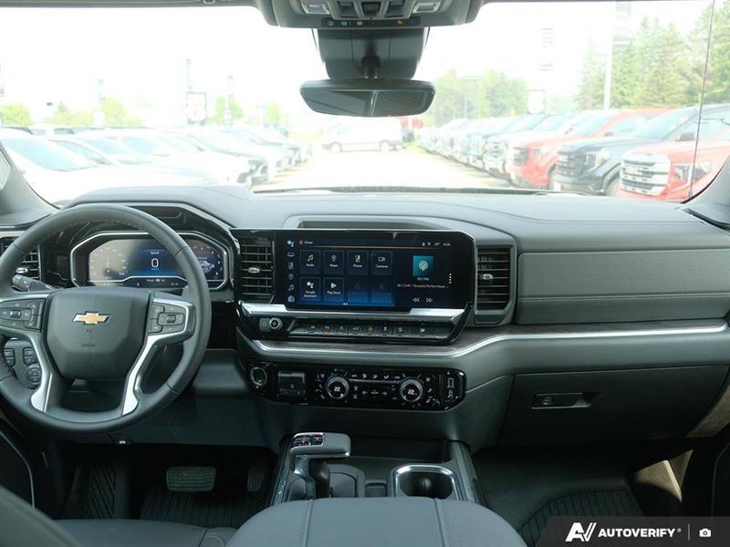 chevrolet Silverado 1500 2023 - 39
