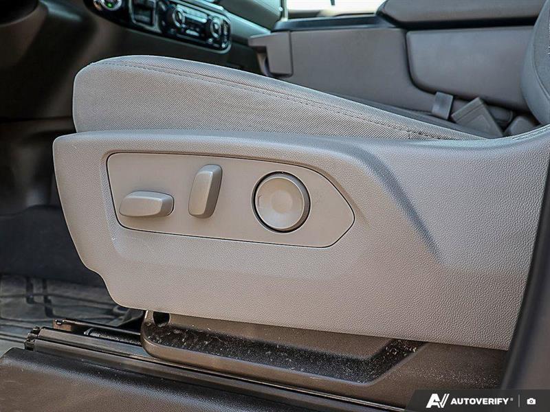 chevrolet Silverado 1500 2024 - 31