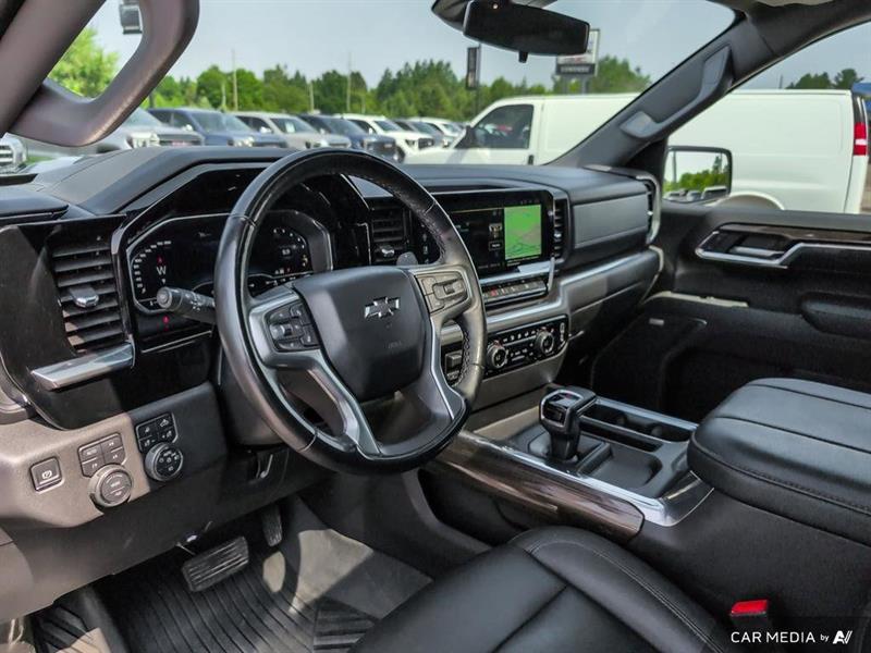 chevrolet Silverado 1500 2024 - 16