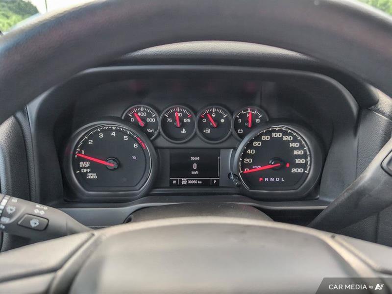 chevrolet Silverado 1500 2023 - 17