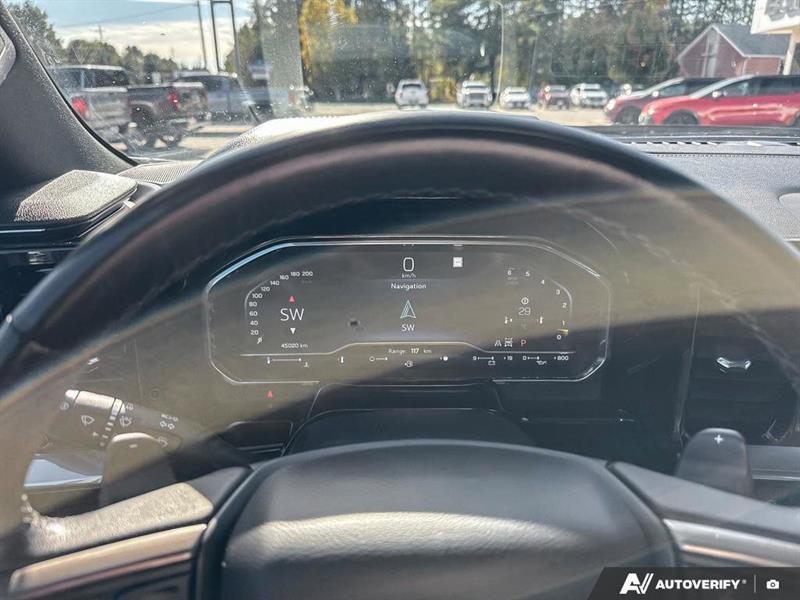 chevrolet Silverado 1500 2023 - 17