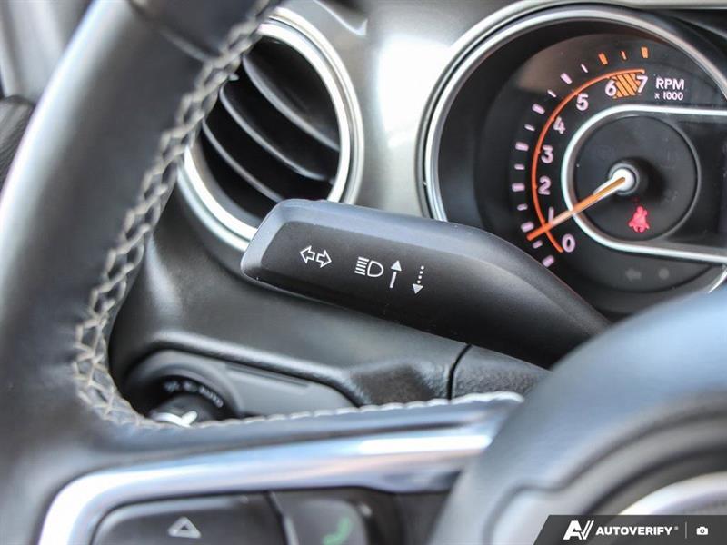 jeep Wrangler 2023 - 16