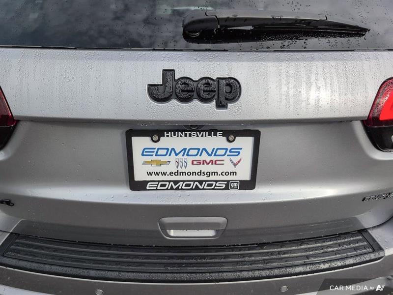 jeep Grand Cherokee 2021 - 12