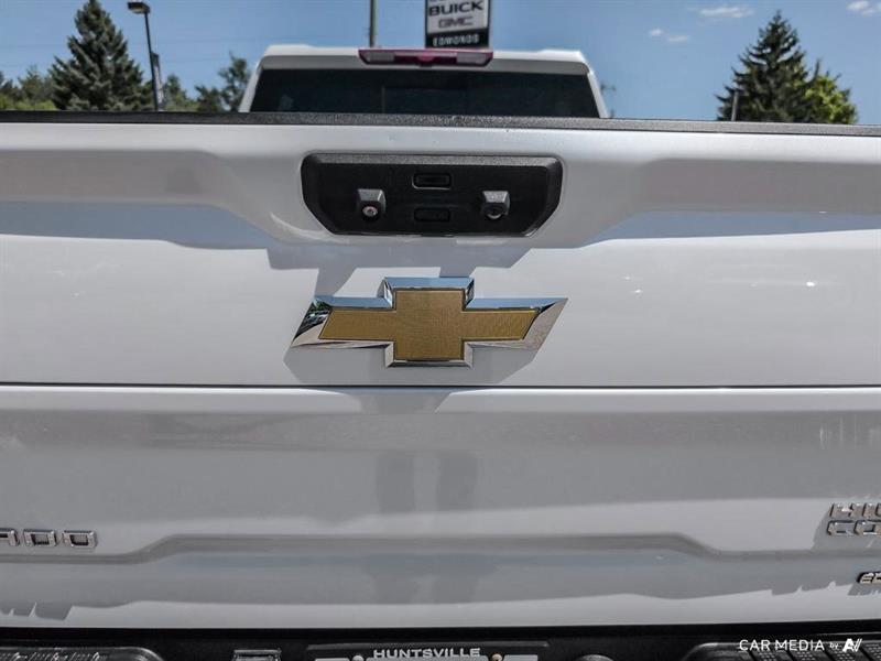 chevrolet Silverado 2500HD 2023 - 12