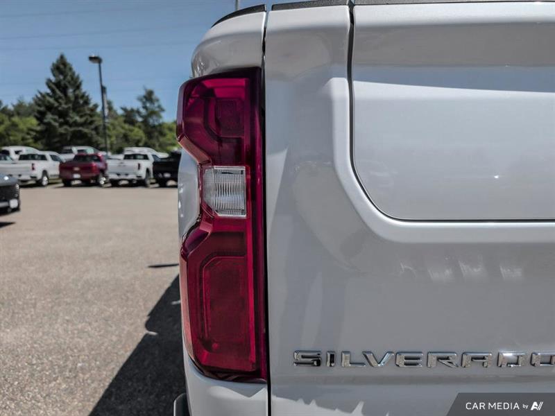 chevrolet Silverado 2500HD 2023 - 14