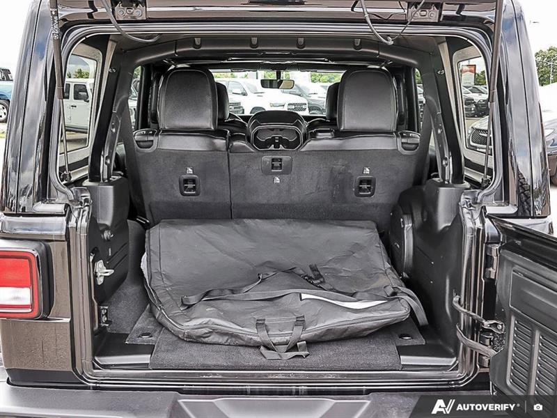 jeep Wrangler 2023 - 11