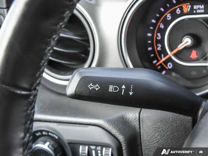 jeep Wrangler 2022 - 16