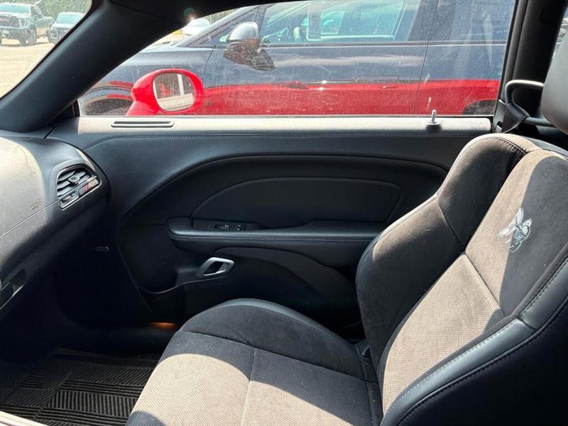 dodge Challenger 2023 - 21