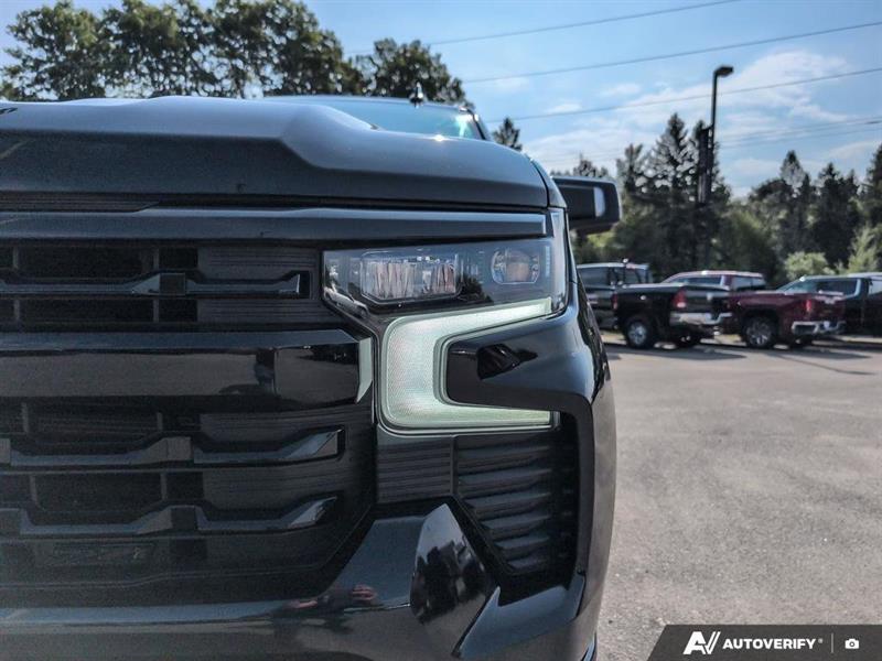chevrolet Silverado 1500 2022 - 11