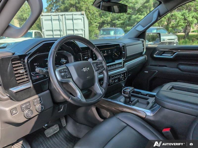 chevrolet Silverado 1500 2022 - 16