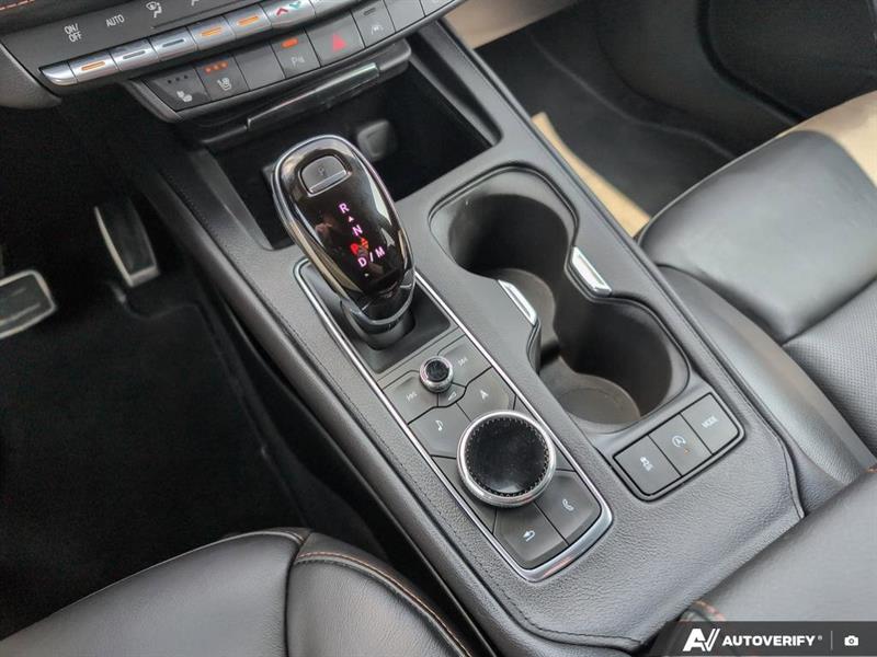 cadillac XT4 2020 - 21