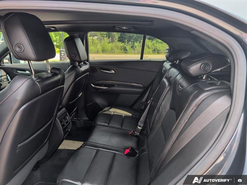 cadillac XT4 2020 - 26