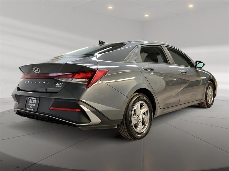 hyundai Elantra 2025 - 4