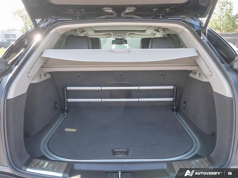 cadillac SRX 2011 - 13