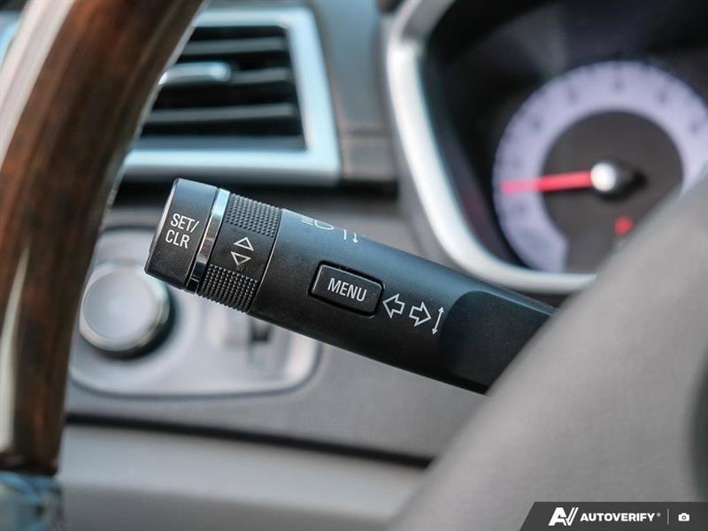 cadillac SRX 2011 - 18