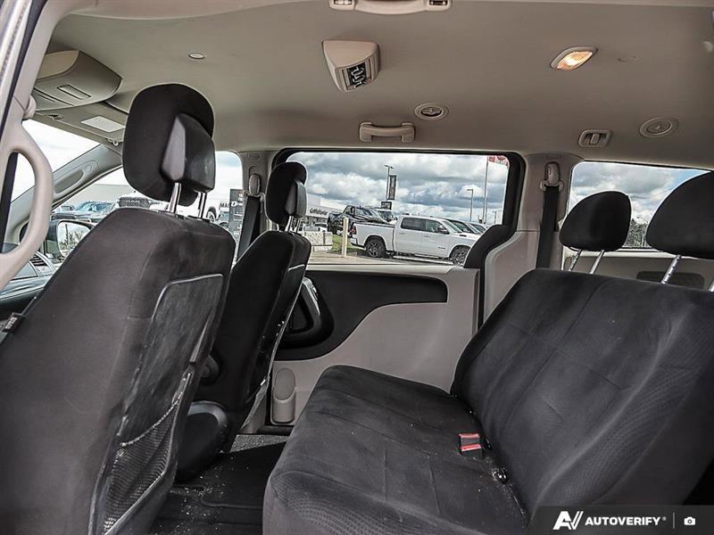 dodge Grand Caravan 2012 - 24