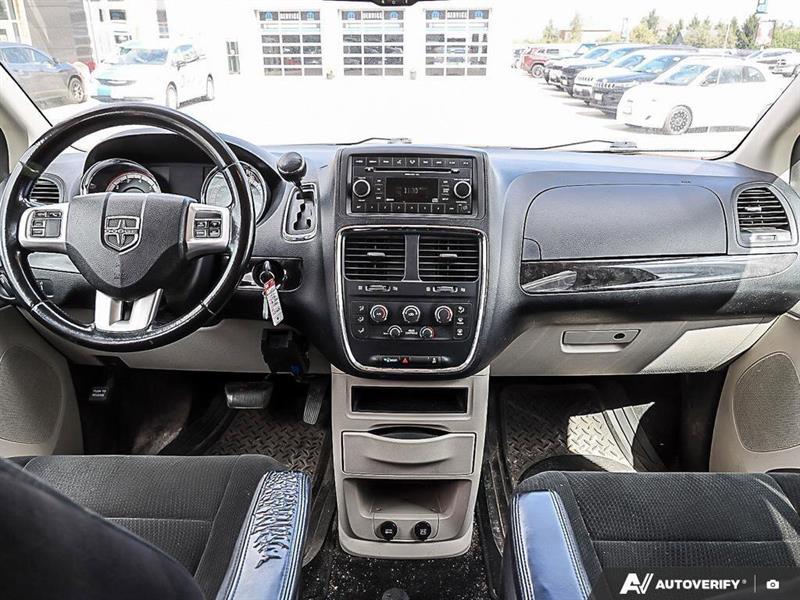 dodge Grand Caravan 2012 - 36