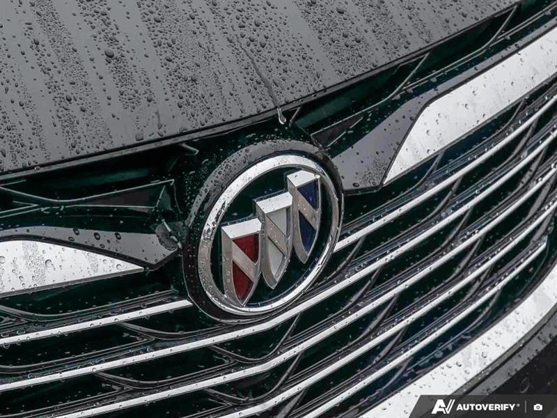 buick Enclave 2023 - 12