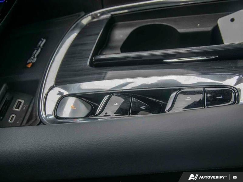 buick Enclave 2023 - 33