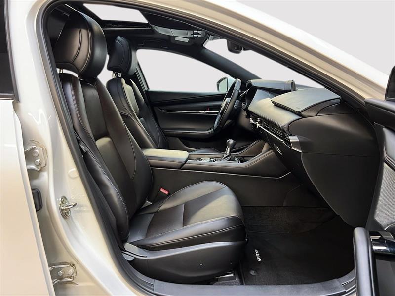 mazda Mazda3 Sport 2024 - 8