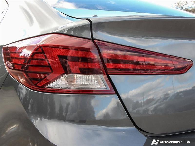 hyundai Elantra 2019 - 12
