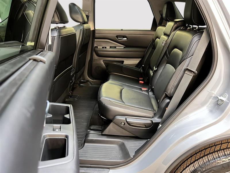 nissan Pathfinder 2023 - 9