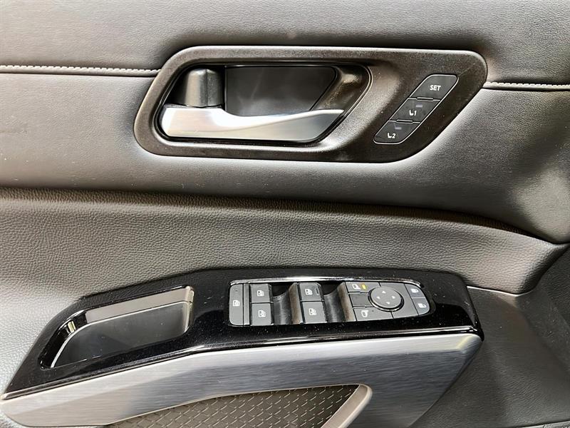 nissan Pathfinder 2023 - 26