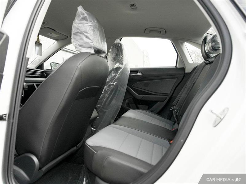 volkswagen Jetta 2025 - 26