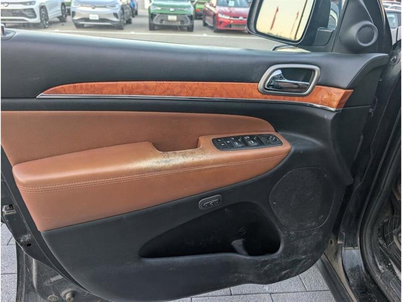 jeep Grand Cherokee 2013 - 11