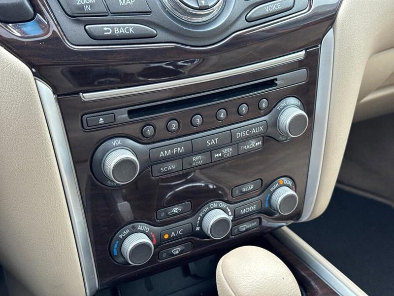 nissan Pathfinder 2015 - 18