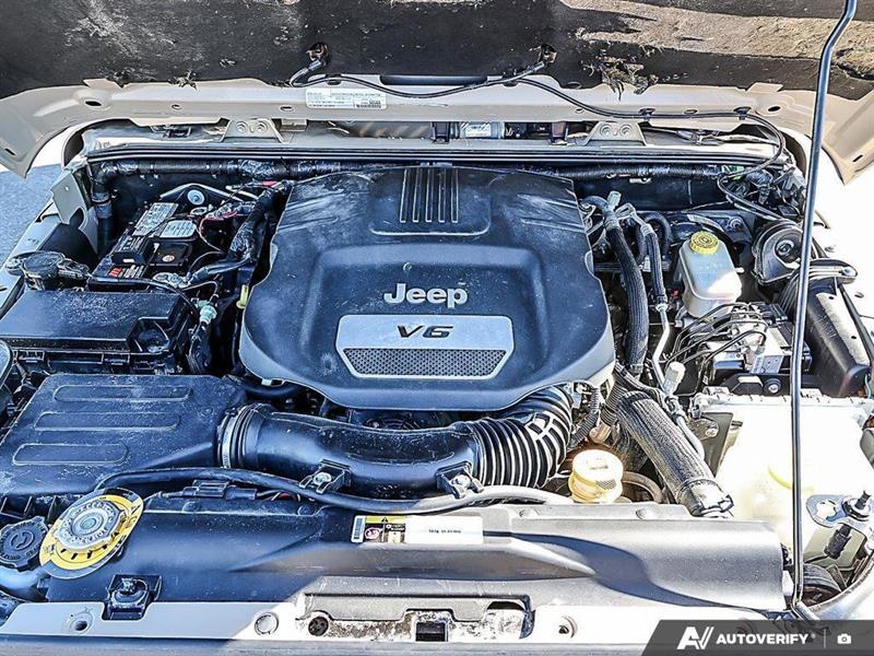 jeep Wrangler Unlimited 2016 - 8