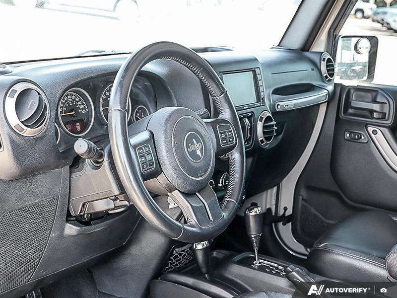 jeep Wrangler Unlimited 2016 - 13