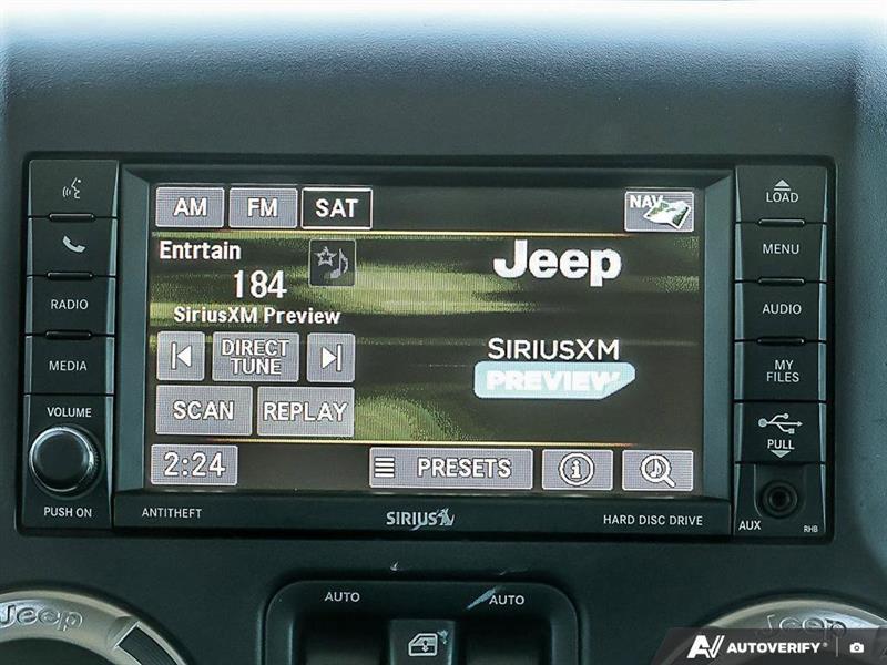 jeep Wrangler Unlimited 2016 - 21