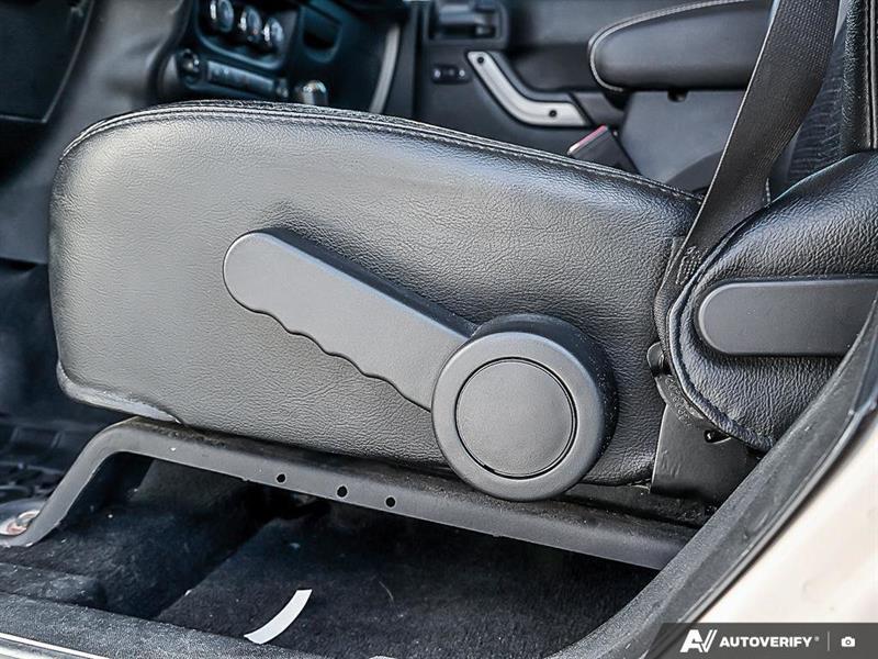 jeep Wrangler Unlimited 2016 - 28