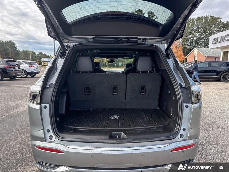 buick Enclave 2024 - 15