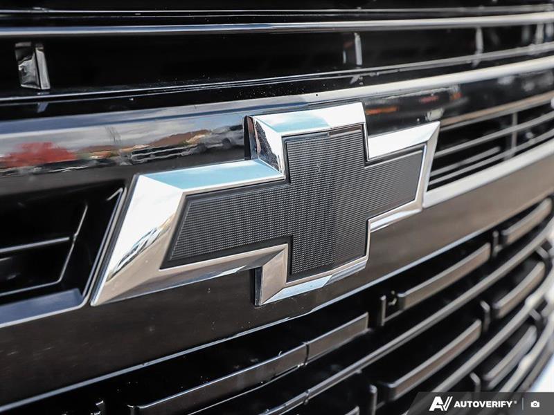 chevrolet Suburban 2024 - 12