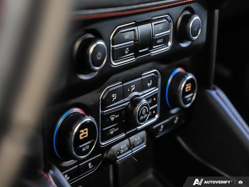 chevrolet Suburban 2024 - 23