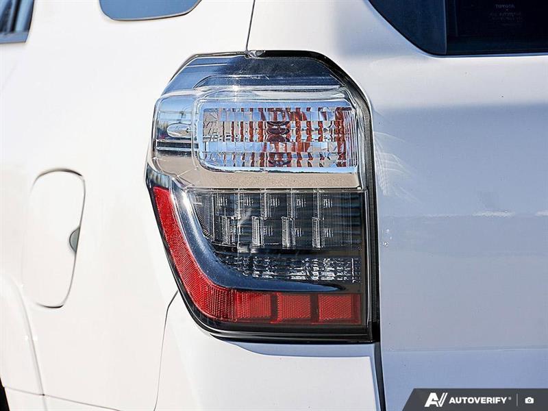 toyota 4Runner 2021 - 12